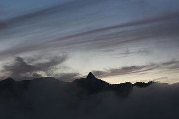 空, 山, 雲, 夕焼け, 風景, 雲, 自然, 山, 青, 太陽, 日の出, 暗い, 光,...