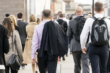 Obraz premium Working professionals walking