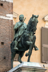 Statue of Marquis Niccolo III d´Este at Palazzo Municipale/ Town Hall / on Corso Martiri della Liberta in Ferrara ( Emilia-Romagna ) , northern Italy