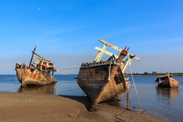 Broken and old fishing boat , Three Ship Wreck in Kuala Penyu, Sabah, Malaysia , Abandoned Ship at...