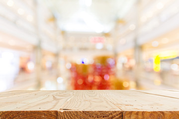 blur department store with bokeh background