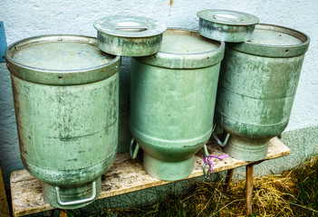 Obraz premium old milk cans