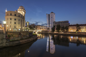 Urania am Donaukanal, Sternwarte, Uniqa-Tower, Wien/Vienna