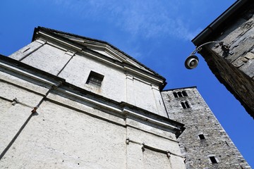 Fototapeta na wymiar Kirche st Quirico in Locarno in Tessin in der Schweiz