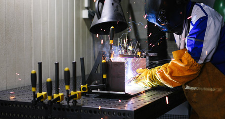 Metal cutting with acetylene torch