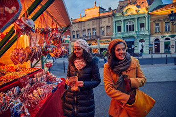 Fototapeta na wymiar Enjoying Christmas Market