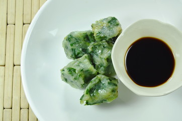 steamed Guizhou of dumpling stuffed slice garlic chive dipping with soy sauce