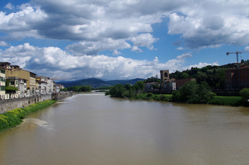 Fototapeta premium Italy,Firenze,arno,river,panorama,view,cloud,summer,tourism,landscape