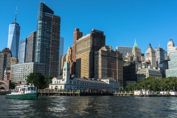 Fototapeta na wymiar Skyline of Manhattan from Hudson River, New York City