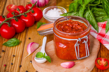Marinara sauce. Traditional Italian tomato sauce with herbs, olive oil and garlic.