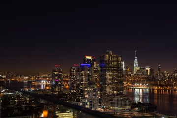 Fototapeta premium Skyline of downtown Manhattan by night, New York, United States of America