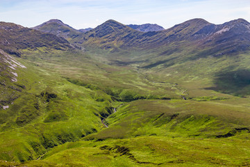 Mountains, valley and river in Letterfrack