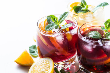Sangria set alcohol iced drink. 