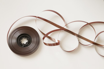 magnetic tape from cassette