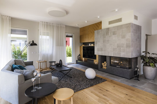 Contemporary living room