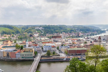Fototapeta na wymiar Passau von oben mit Sicht auf die Altstadt