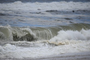 Fototapeta premium Rolling ocean wave