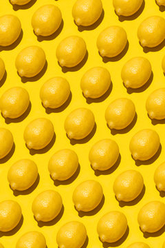 Whole lemons pattern background