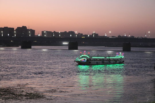 nile in sohag city 