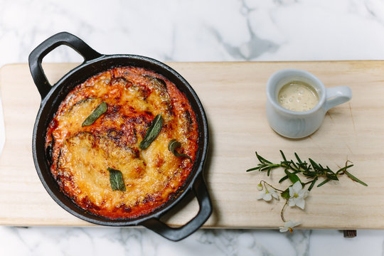 Aubergine Parmigiana