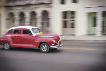 Fototapeta na wymiar Habana, Cuba - 10 January, 2017:Old timer Vintage car on the streets of Havana Cuba