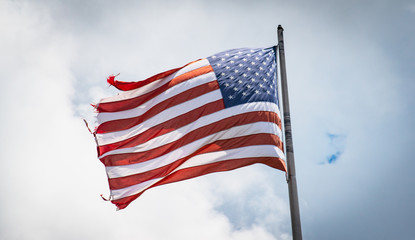 Obraz premium Tattered American Flag