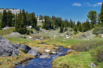 Wind River Range, Rocky Mountains, Wyoming, views from backpacking hiking trail to Titcomb Basin...