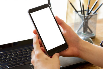 man hand using mobile phone with blank screen