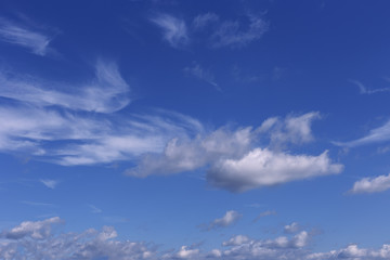 Obraz premium Beautiful blue sky with white clouds as a natural background.