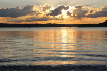 Fototapeta premium Sonnenuntergang am Ammersee