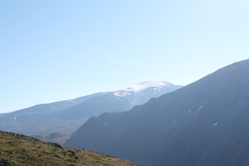 Obraz na płótnie Canvas Norwegian Mountain
