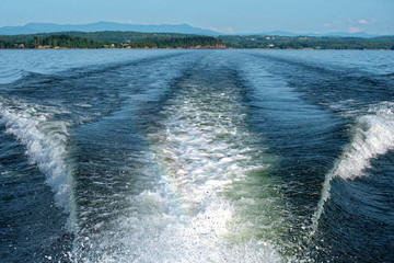 Cruising on the Lake Champlain 