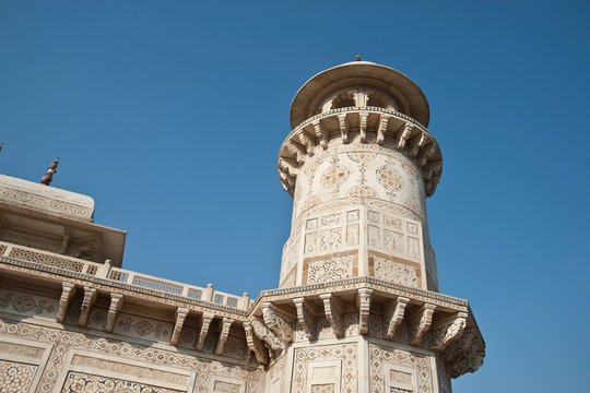 Itimad ud daula