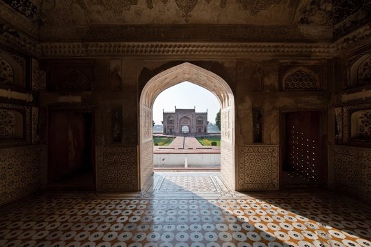 Itimad ud daula