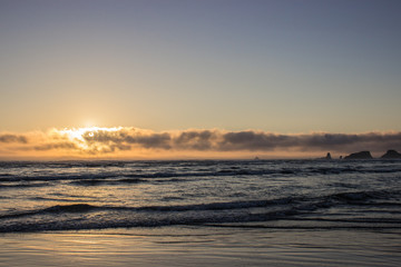 Fototapeta premium Cannon Beach, OR Sunset