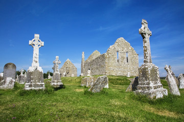 Clonmacnoise Cathedral  with the typical crosses and graves