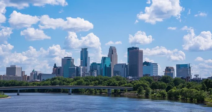 Downtown Minneapolis Skyline TImelapse 4K+