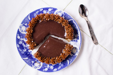 Tarta de ganache de chocolate y dulce de leche