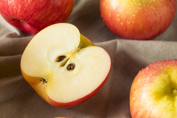 Raw Red Organic Honeycrisp Apples