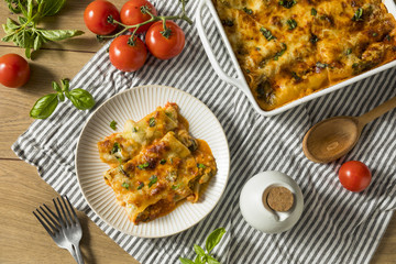 Baked Stuffed Vegetarian Cannelloni