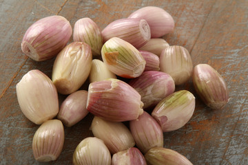 shallot onions