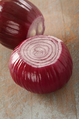 preparing raw onions