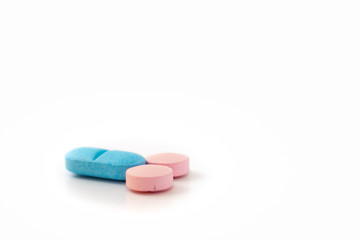 Obraz na płótnie Canvas drug set in the form of tablets of different colors