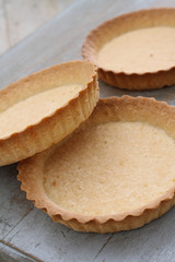 empty pastry cases