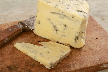 English blue cheese