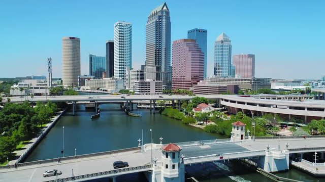 Downtown Tampa skyline via Hillsborough River