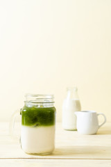 iced matcha green tea latte