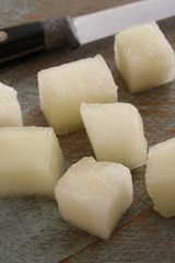 preparing fresh melon