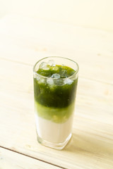 iced matcha green tea latte