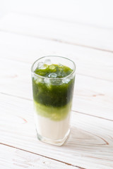 iced matcha green tea latte